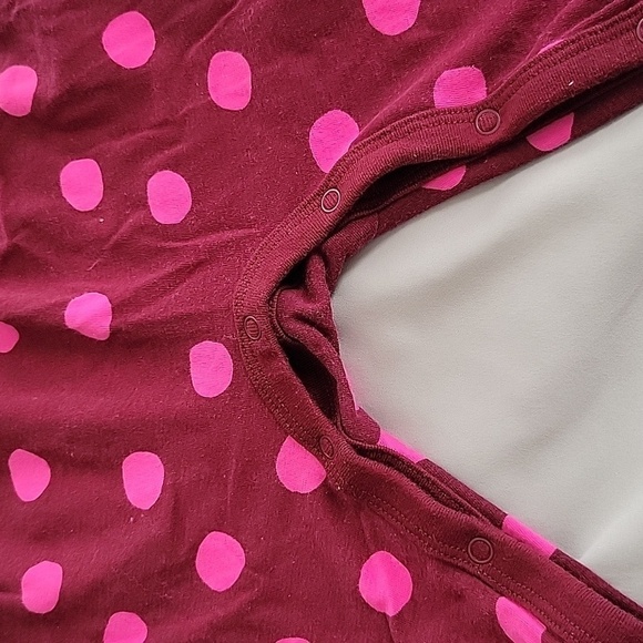 Cat & Jack Baby Girl's Romper - Picture 3 of 10